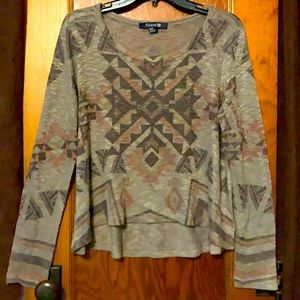 Aztec sweater, medium, lightweight.